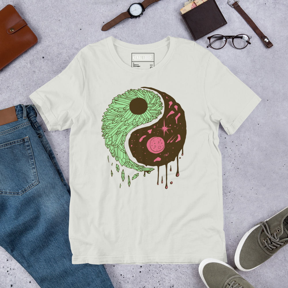 Pink and Green Yin Yang Crystals and Night Sky - Yin Yang T-shirt